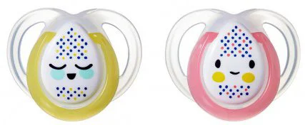Силиконовая пустышка Tommee Tippee ночная (0-6 мес.), 2 шт.