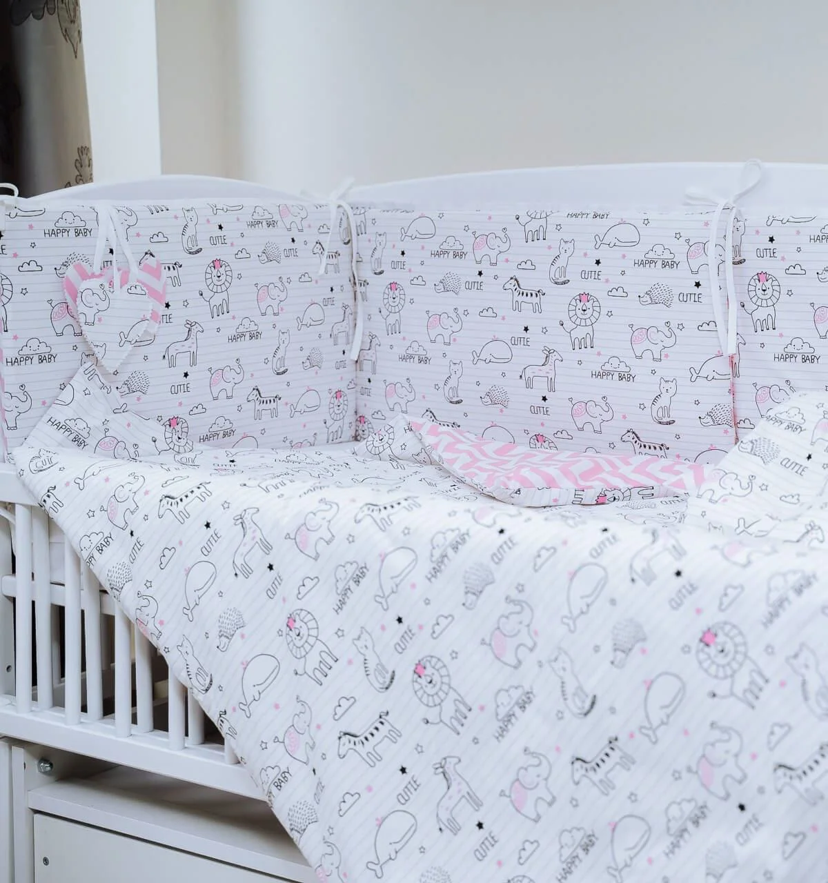 image for Комплект постельного белья для кроватки PernaMea HappyBaby Розовый, 8 предметов, 120x60 см foto