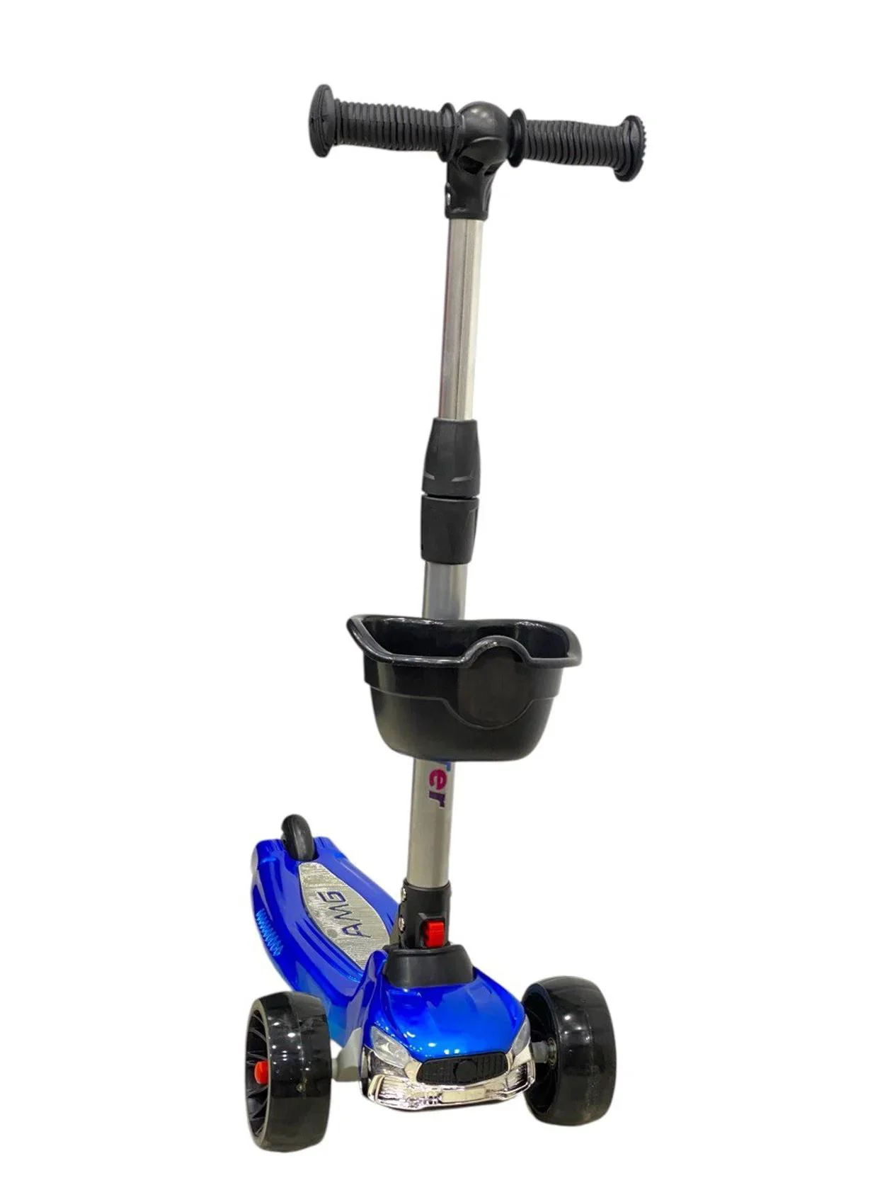 Самокат с тремя колесами Scooter c LED подсветка и музыка, в ассортименте foto