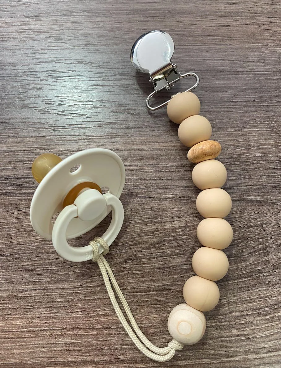 Держатель для соски Bibs Beige