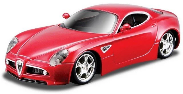 Masina Bburago Alfa 8C Competizione (1:32)