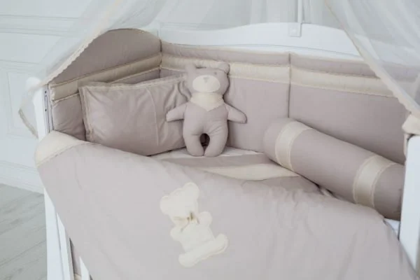 Set lenjerie de patut Specialbaby Anie gri din 3 piese (Pentru patut de 120*60 cm)