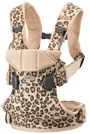 Marsupiu anatomic BabyBjorn One Beige/Leopard cu pozitii multiple de purtare, bumbac