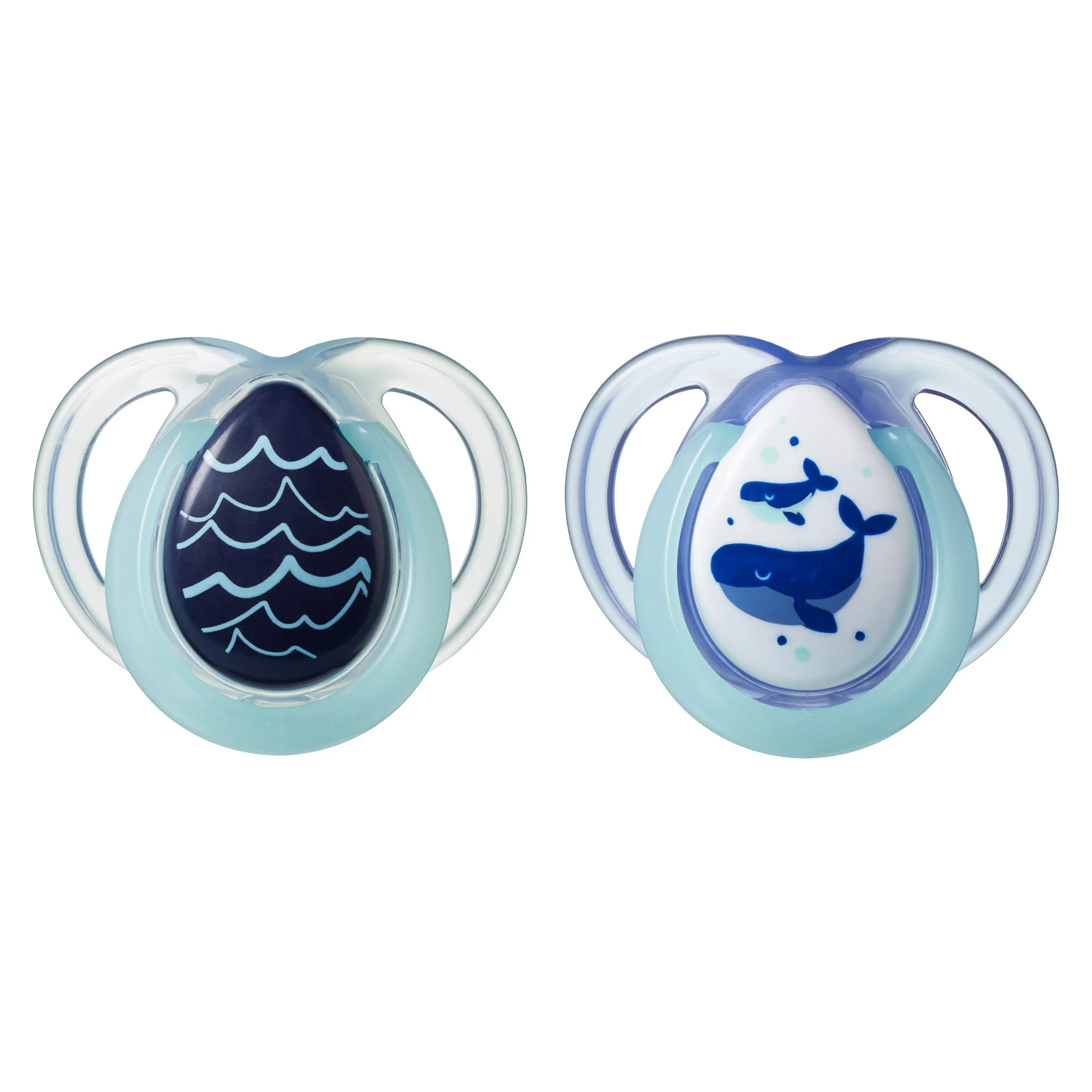 Пустышка ортодонтическая силиконовая Tommee Tippee ночная (0-6 мес), 2 шт.