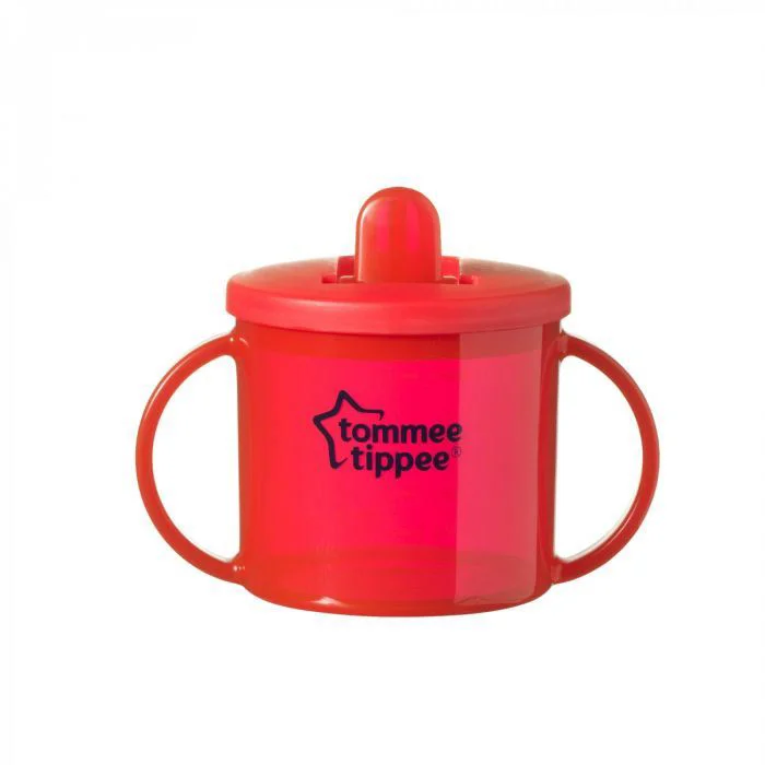 Градуированная чашка Tommee Tippee Basics First Cup Красный