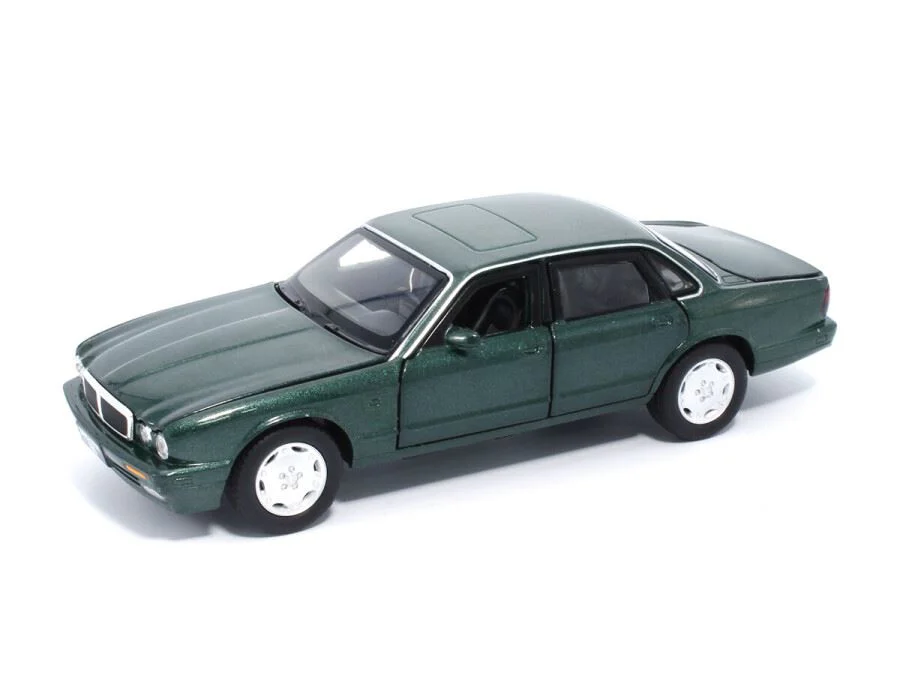 image for Macheta auto Tayumo Jaguar XJ6 Verde, 1:32 foto