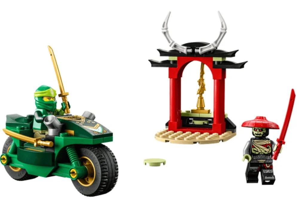 Set de constructie Lego Ninjago Motocicleta de strada Ninja a lui Lloyd, 64 el.