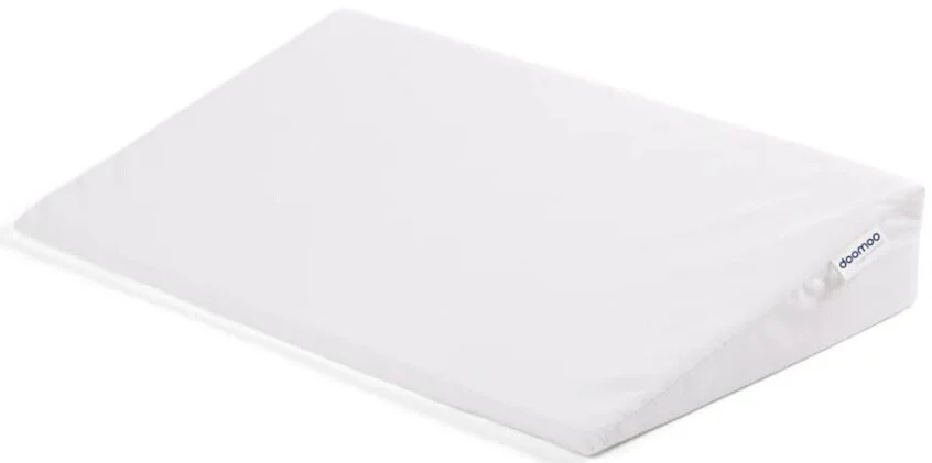 Perna in plan inclinat Doomoo Rest Easy, Marimea L, 35 x 59 cm