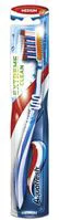 Periuta de dinti Aquafresh Extreme Clean Medium foto