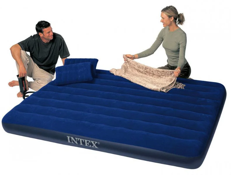 Set saltea gonflabila Intex cu 2 perne si pompa 152x203x22 foto