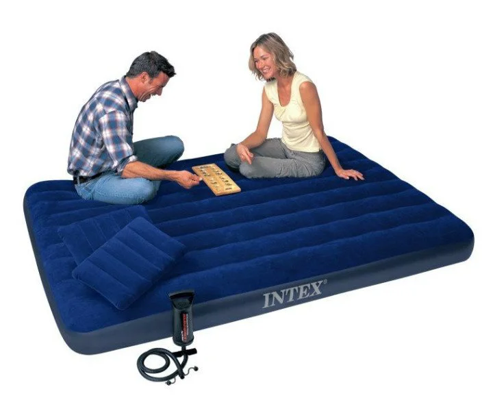 Set saltea gonflabila Intex cu 2 perne si pompa 152x203x22 foto