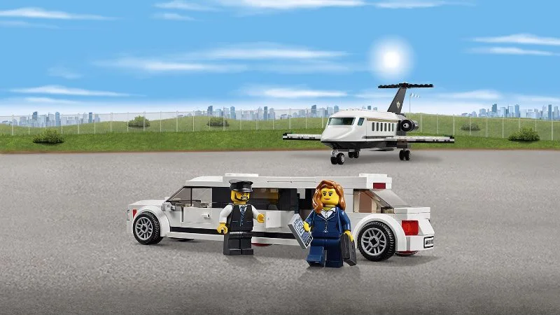 LEGO City - Служба аэропорта для VIP-клиентов foto