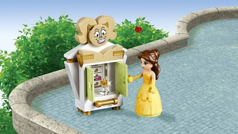 LEGO Disney Princess - Зачарованный замок Белль foto