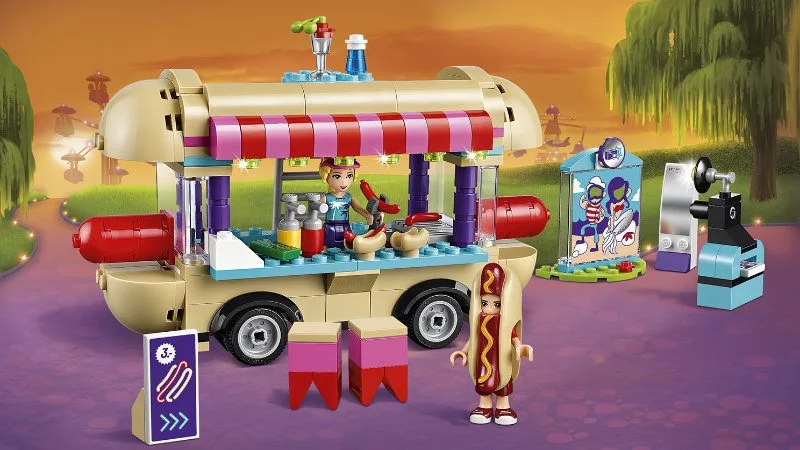 LEGO Friends - Фургон с хот догами foto