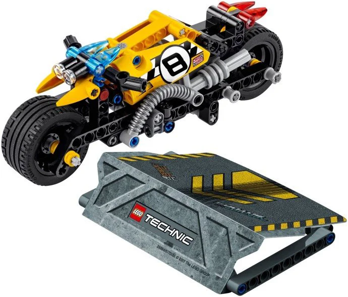 LEGO Technic - Мотоцикл для трюков foto