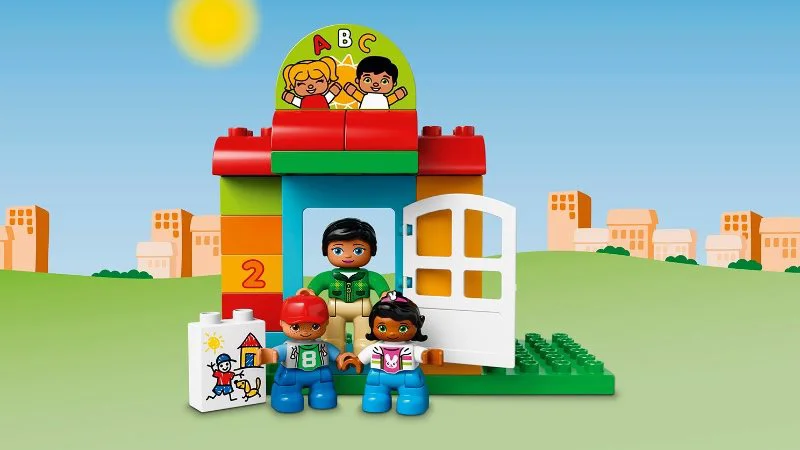 LEGO Duplo - Детский сад foto