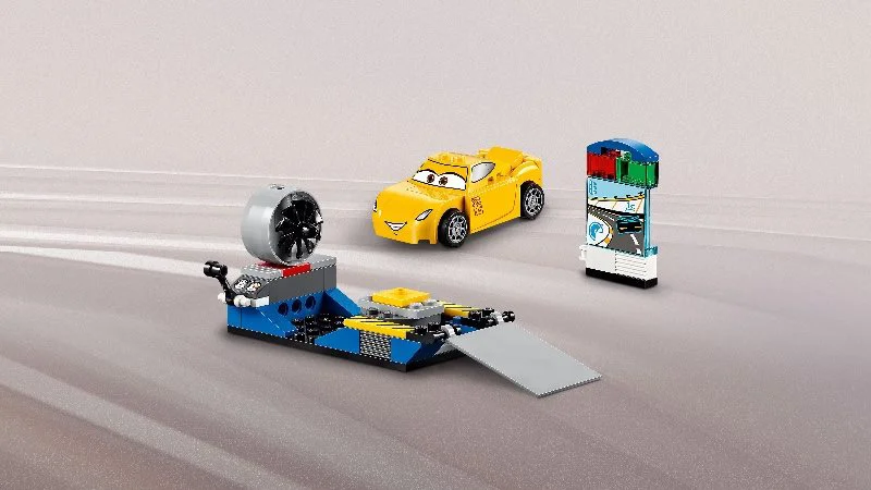 LEGO Juniors - Гоночный тренажёр Круз Рамирес foto