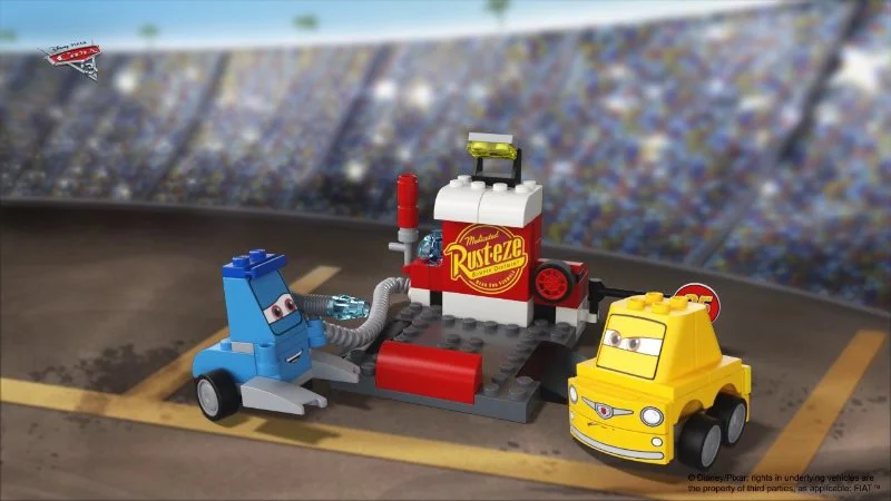 LEGO Juniors - Guido and Luigi's Pit Stop foto