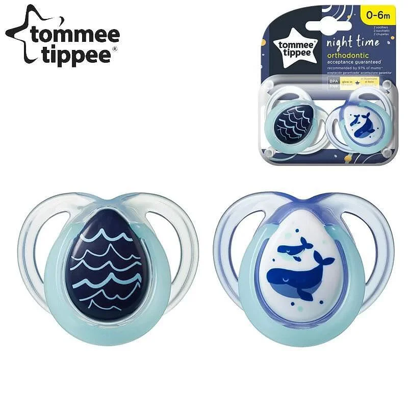 Пустышка ортодонтическая силиконовая Tommee Tippee ночная (0-6 мес), 2 шт.
