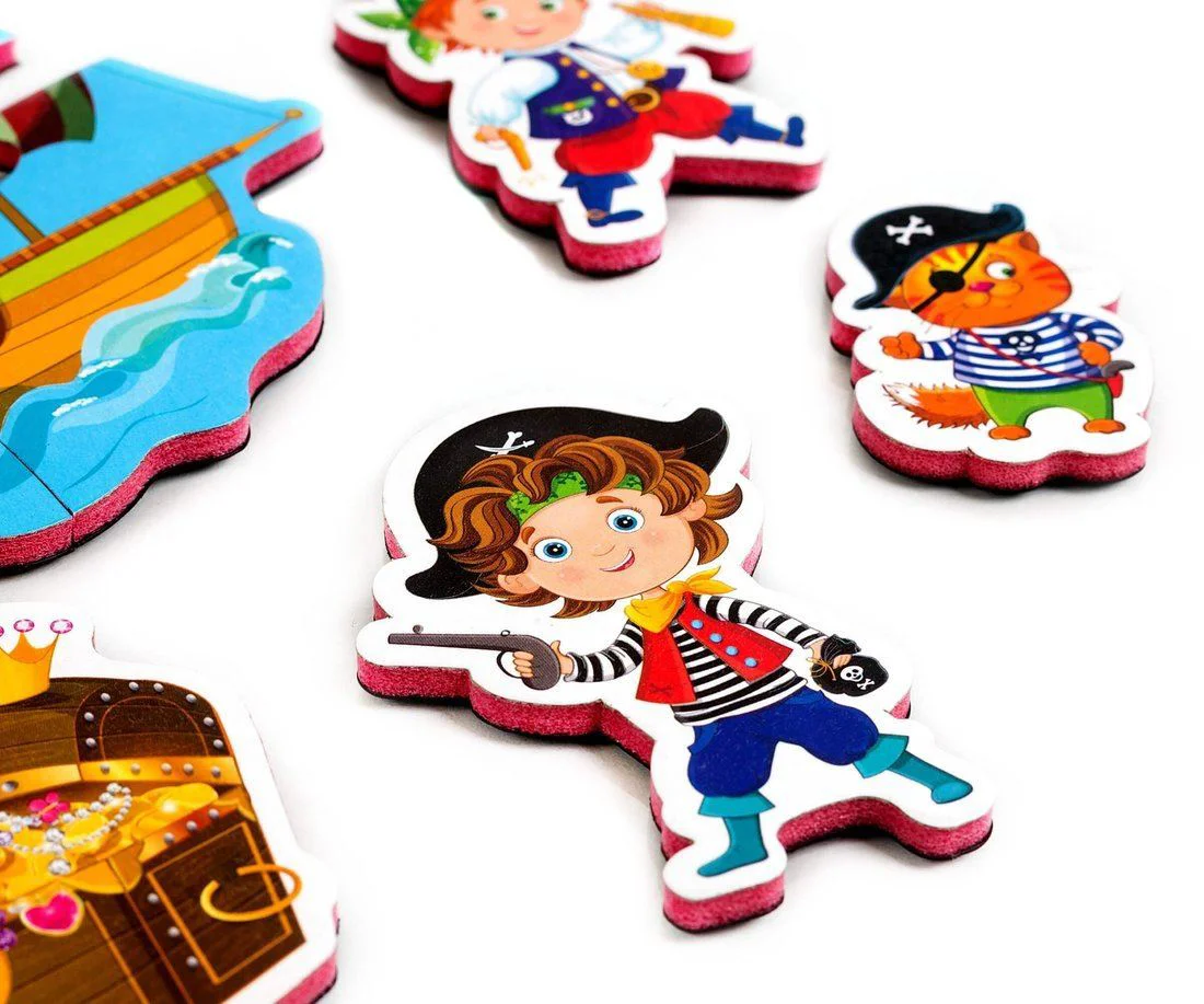 Joc de societate magnetic Vladi Toys Piratii, Roter Kafer