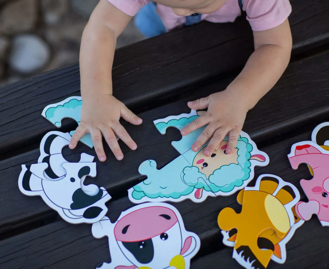Puzzle Vladi Toys Vacuta pentru cei mici, 11 piese