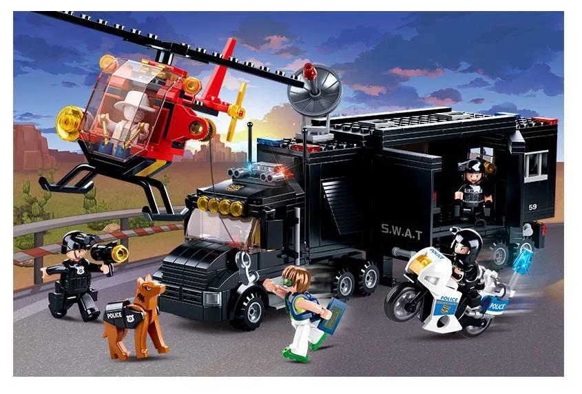 Constructor Sluban Police, Vehicul la comanda foto
