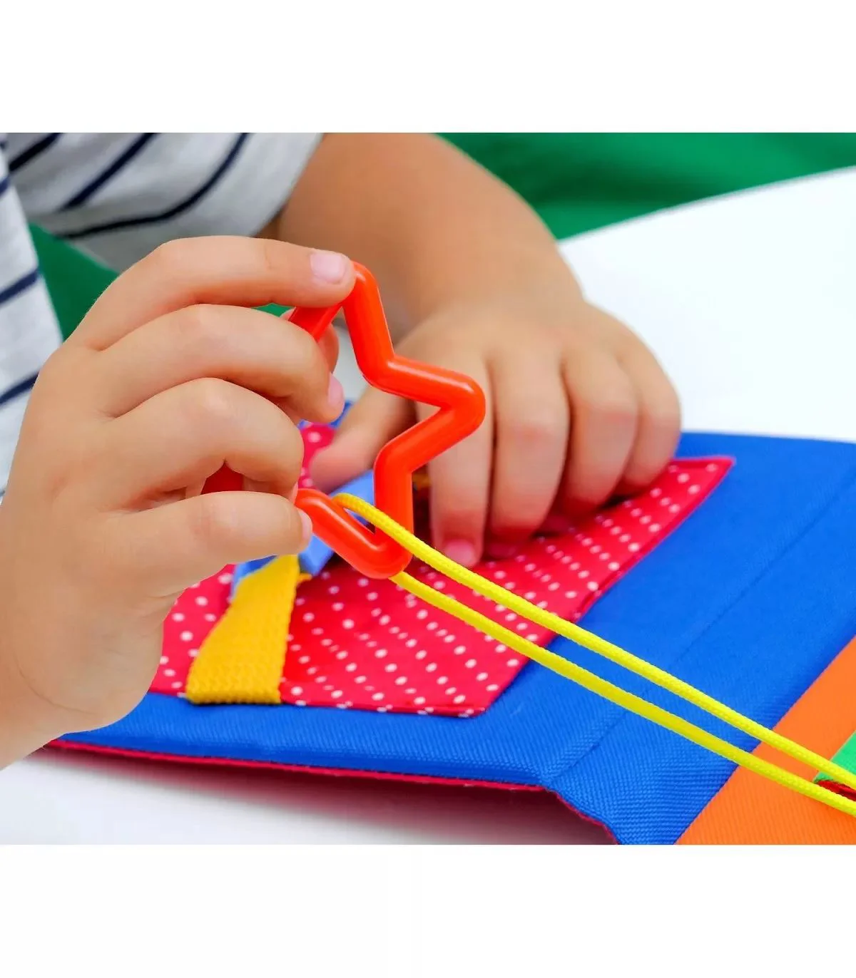 Joc educativ textil cu ocupatii Busy Board Roter Kafer