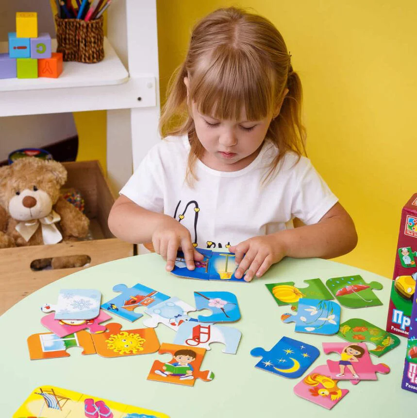 Развивающая игра Vladi Toys Времена года foto