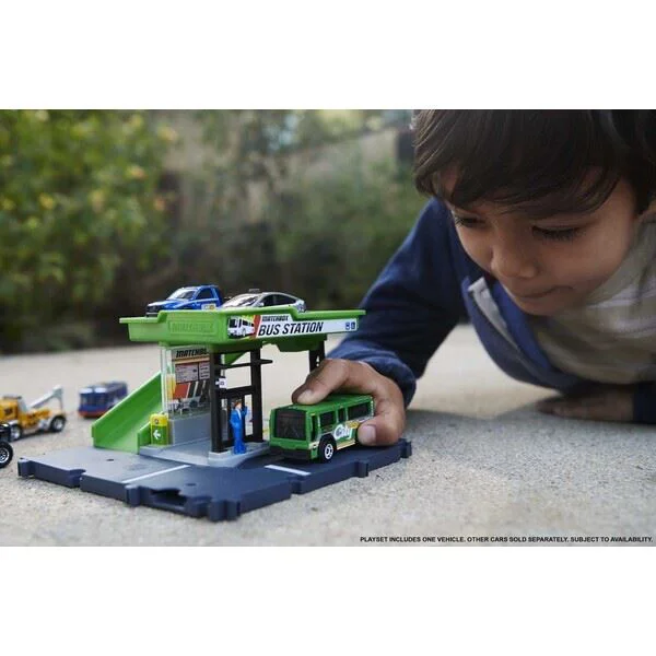 Set de joaca Hot Wheels Statie de autobus