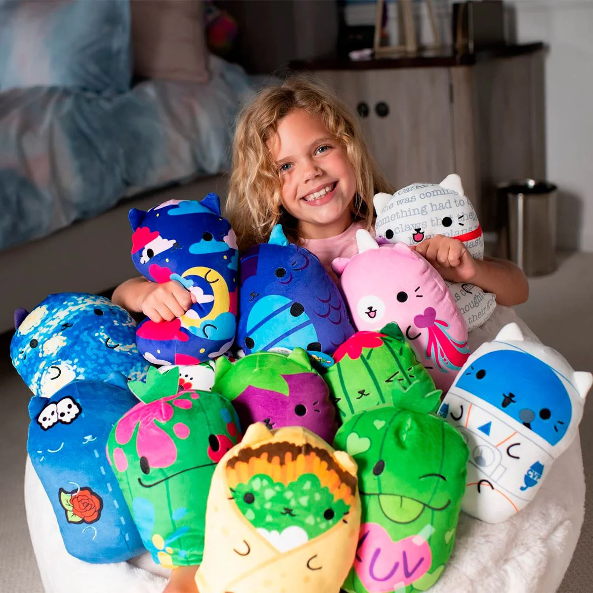 Jucarie pe plus Cats Vs Pickles Unicorn, 20 cm