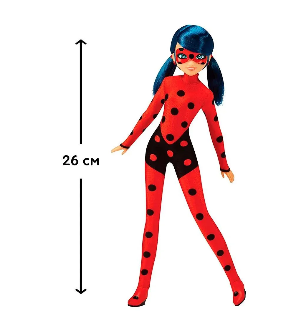 Papusa Miraculous Ladybug cu amulete de noroc, 26 cm