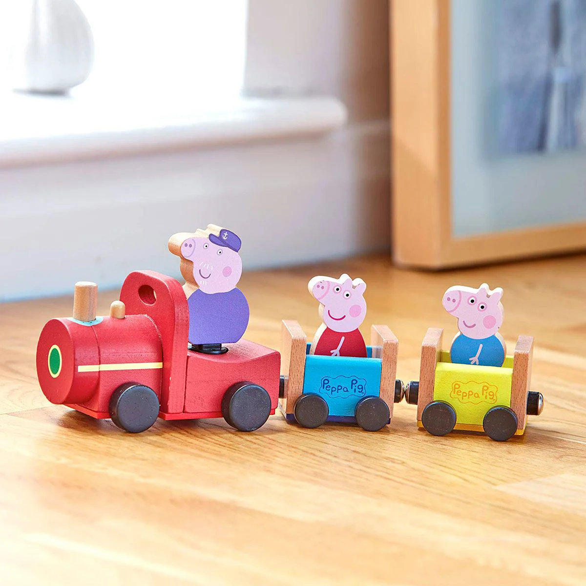 Set de joaca din lemn Peppa Pig Trenulet si figurina bunicului