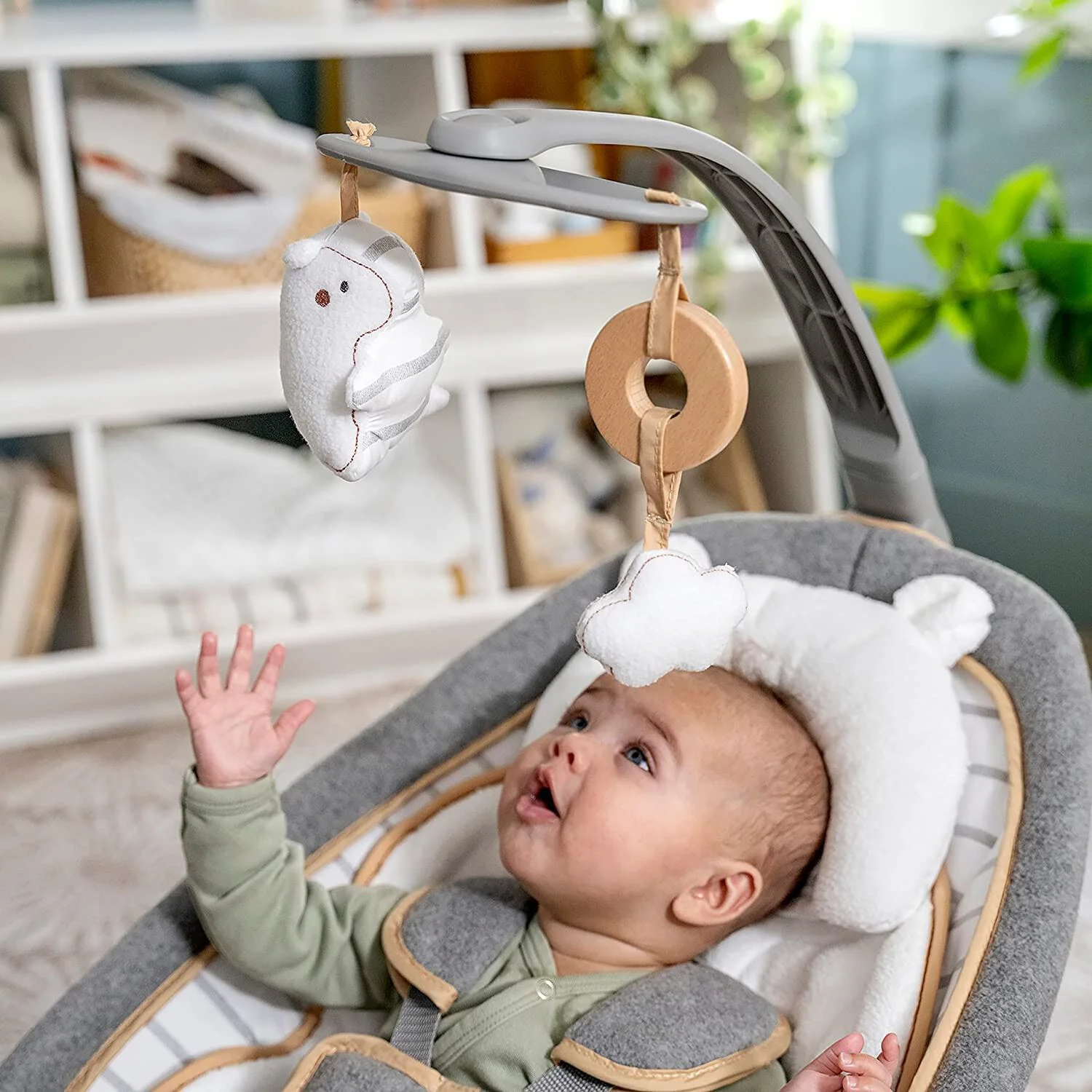 Balansoar 2 in 1 Ingenuity Bella Teddy