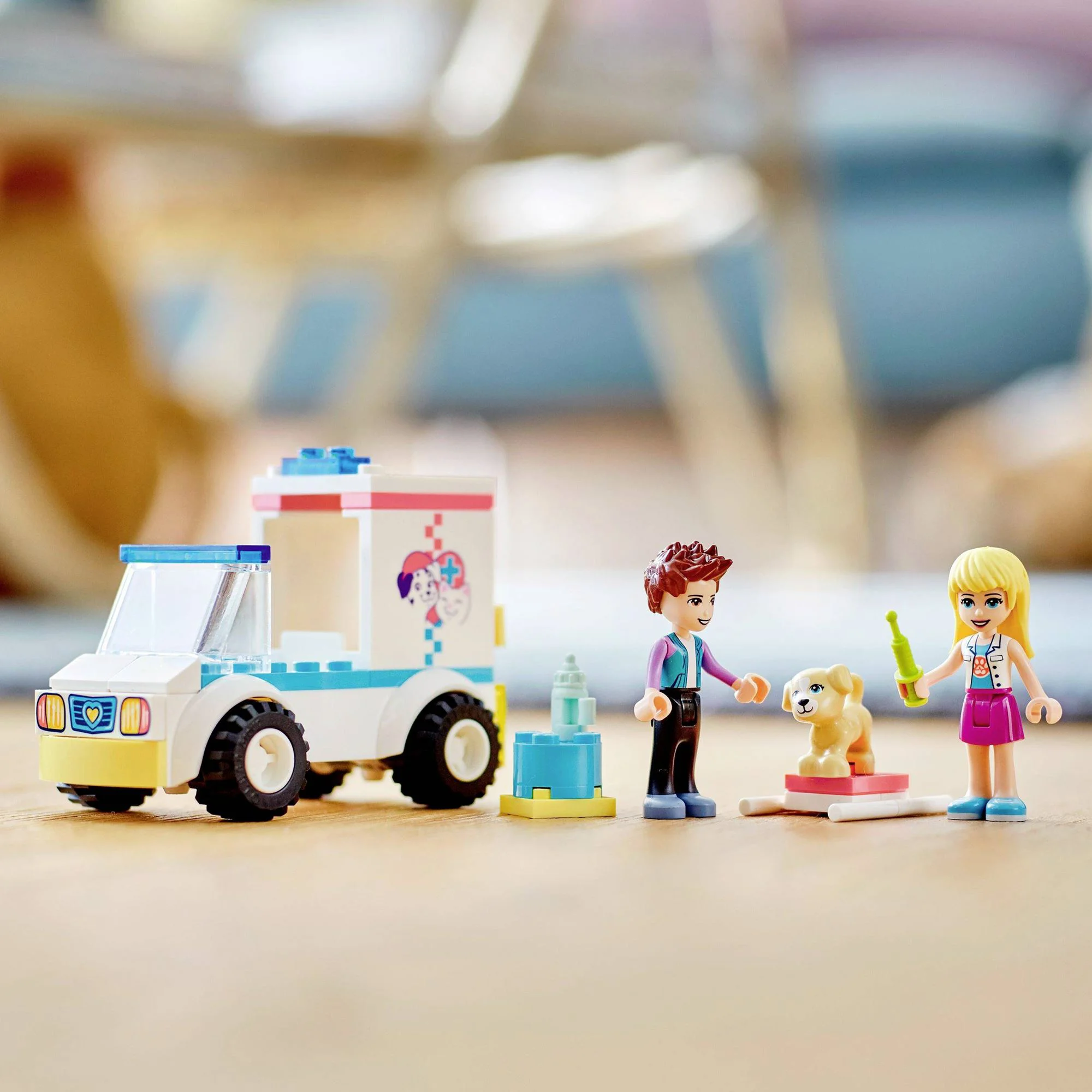 LEGO Friends - Pet Clinic Ambulance