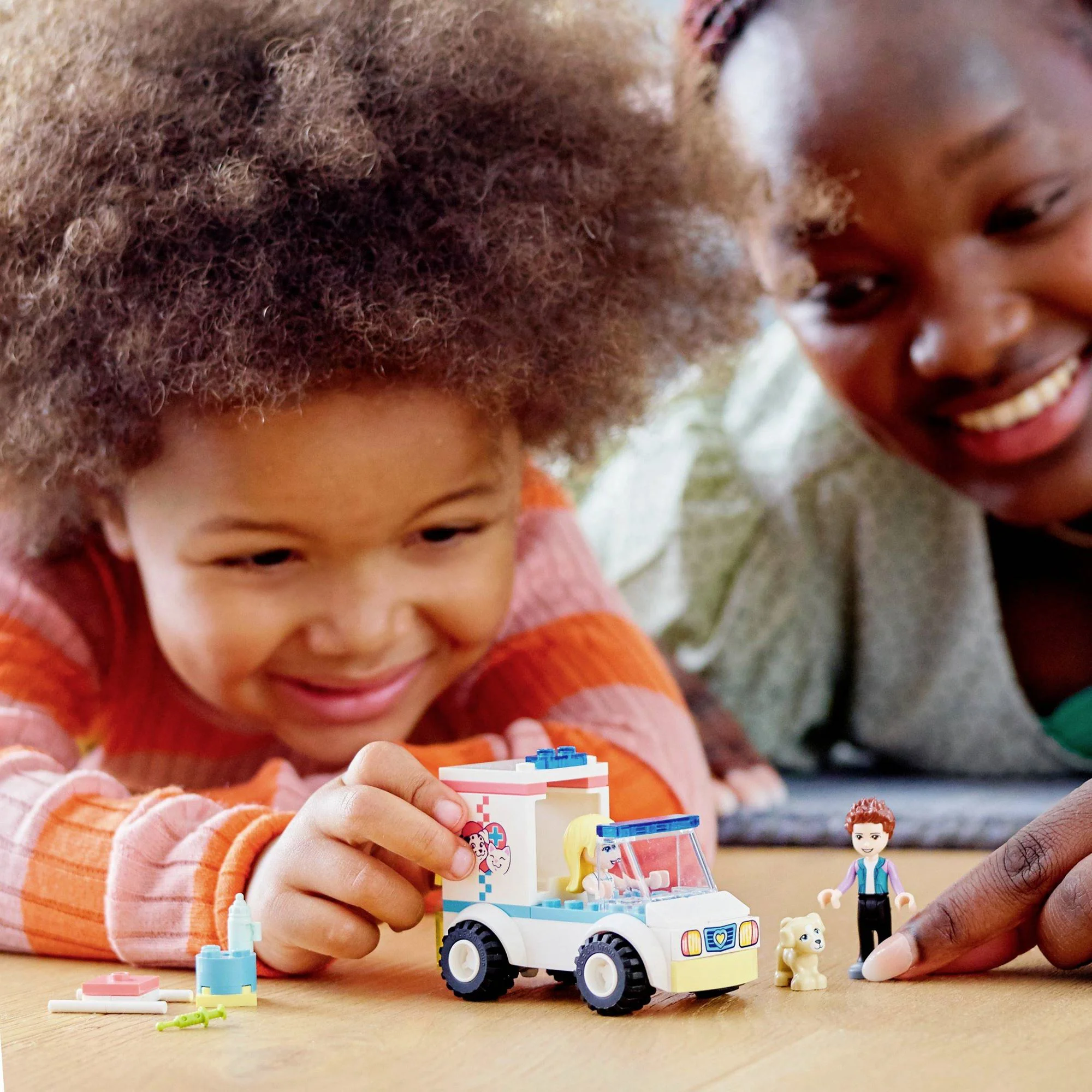 LEGO Friends - Pet Clinic Ambulance