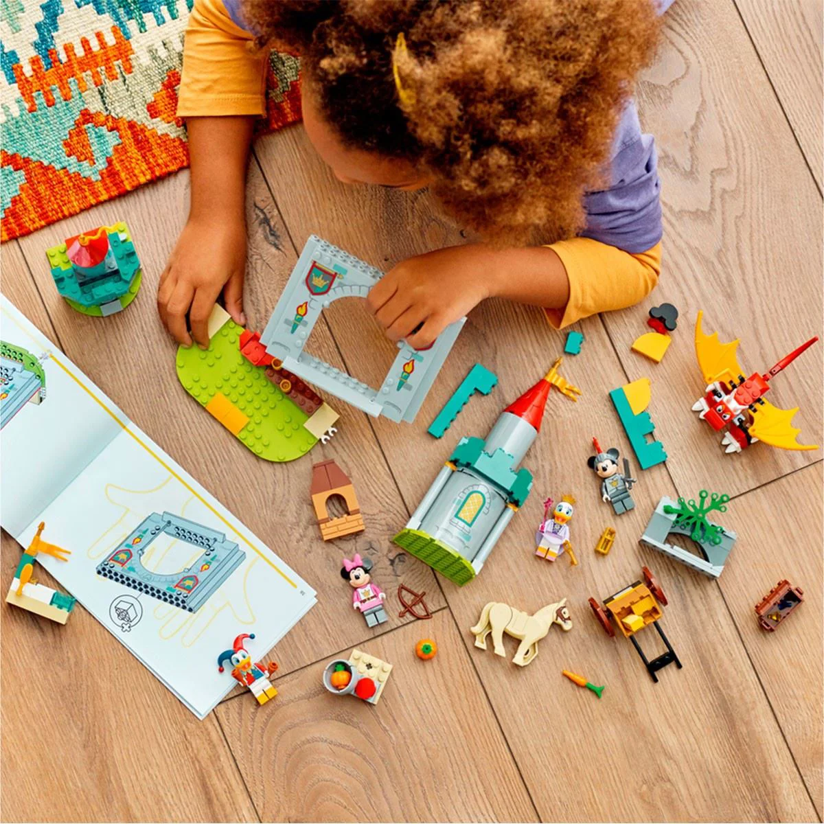 LEGO Disney  - Mickey and Friends Castle Defenders foto