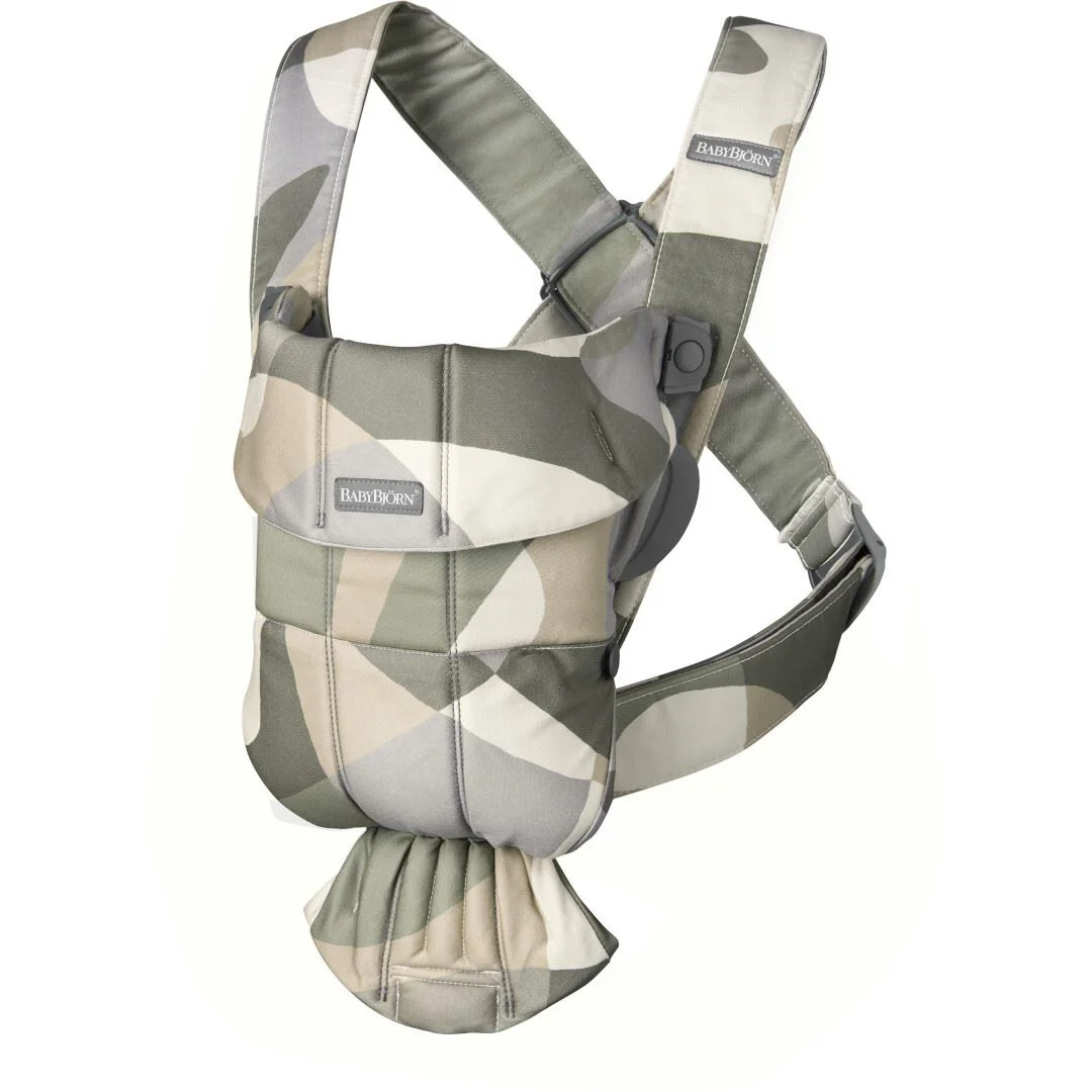 Marsupiu anatomic BabyBjorn Mini Khaki/Green cu pozitii multiple de purtare, bumbac