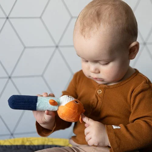 Плюшевая игрушка со звуками BabyOno Лиса Monday
