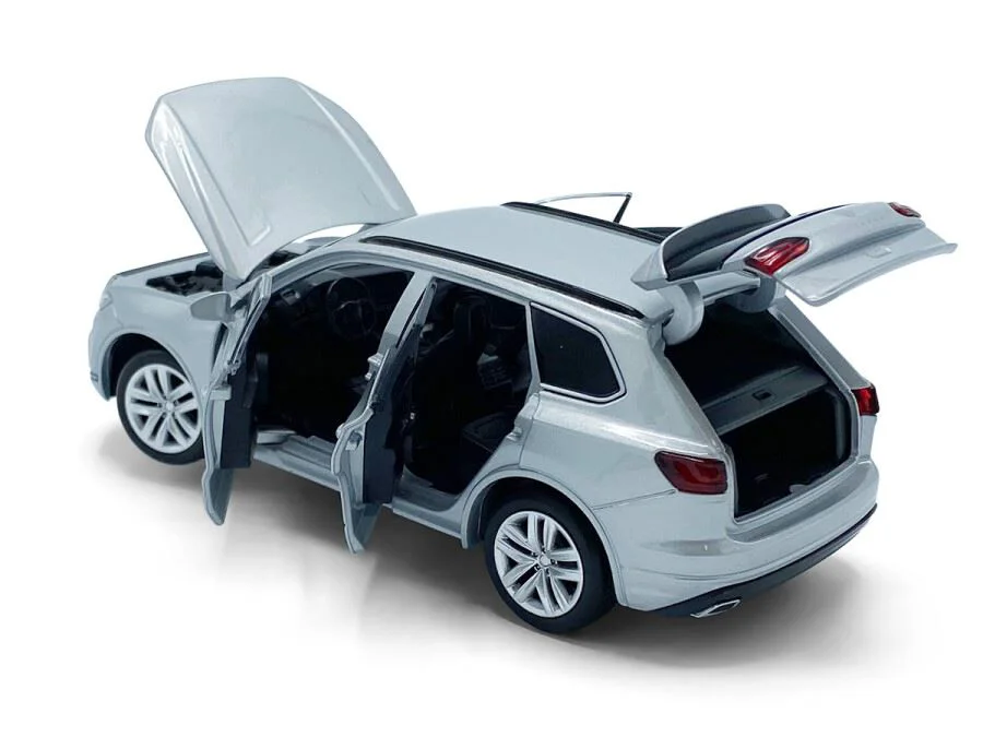 Модель автомобиля Tayumo VW Touareg Серебро, 1:32