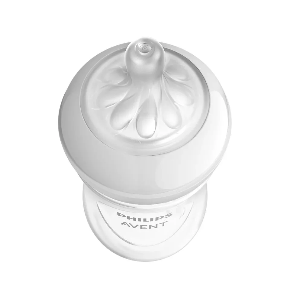 Tetina din silicon Philips Avent Natural Response (3+ luni), 2 buc.