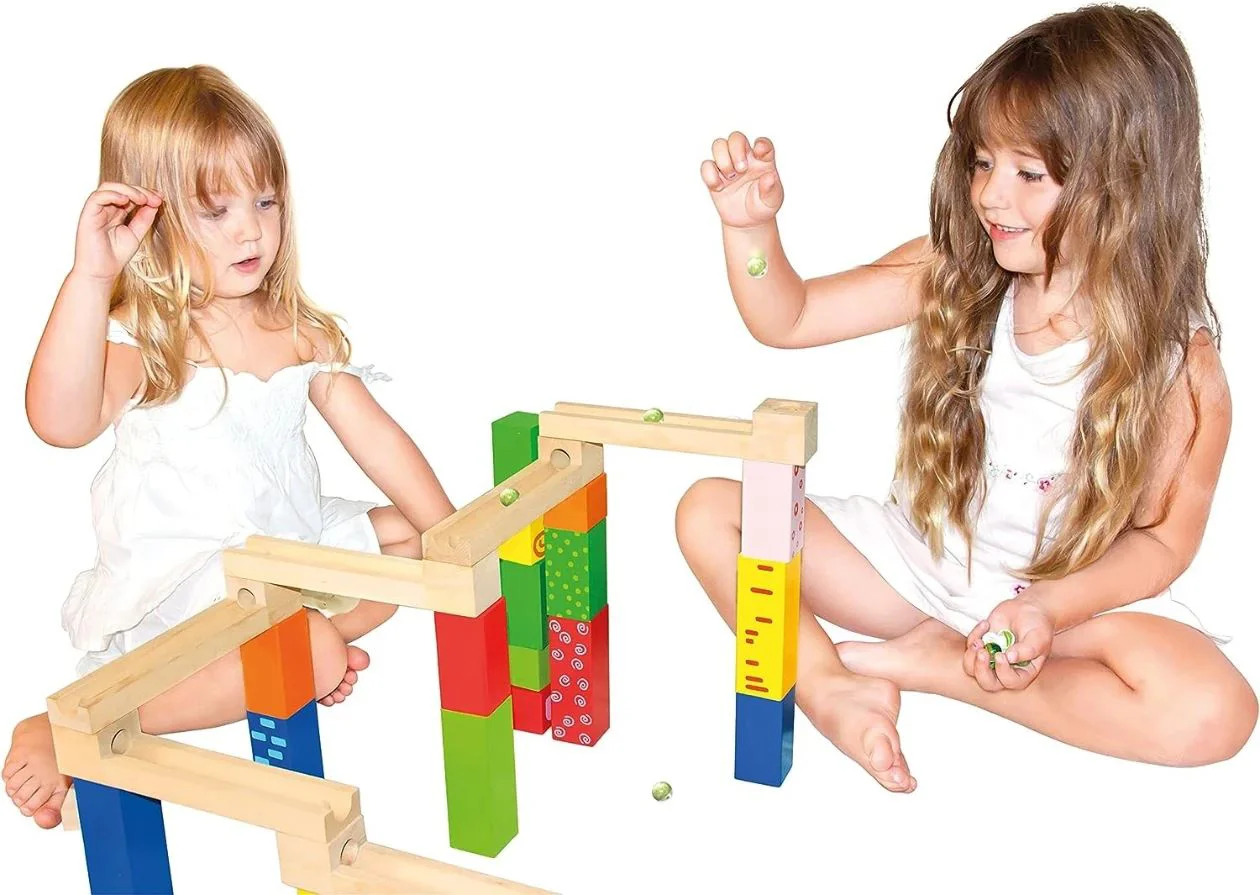 Set de construit din lemn Bino Labirint Marble Run