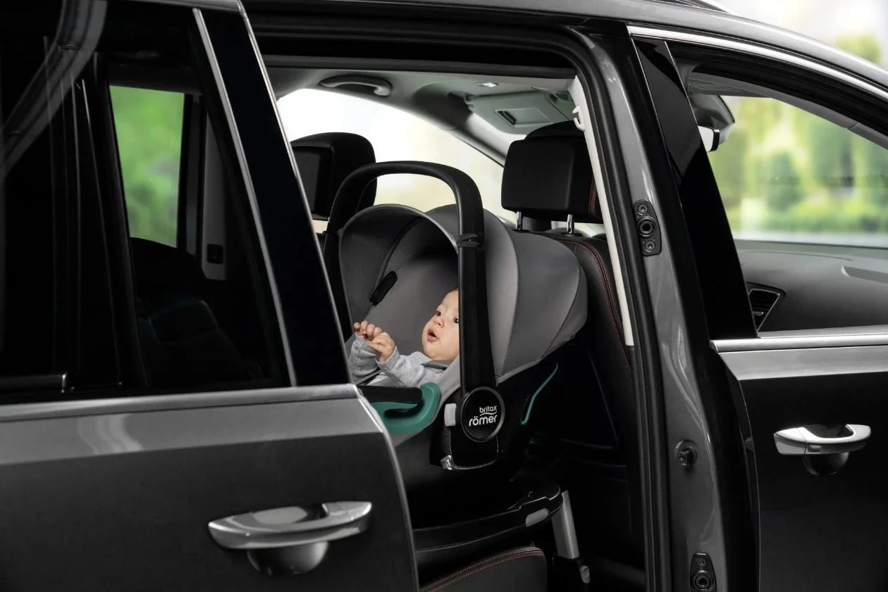 Scaun auto Britax Romer Baby-Safe iSense Fossil Gri foto