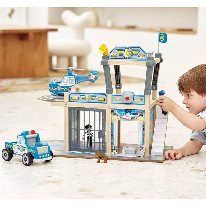 Игровой набор Hape Полицейский участок