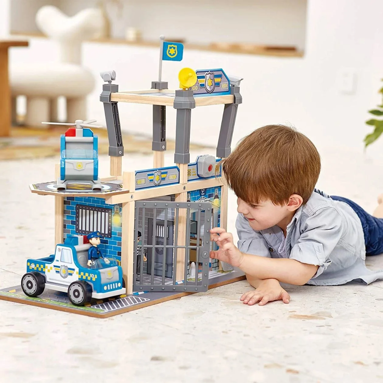 Игровой набор Hape Полицейский участок
