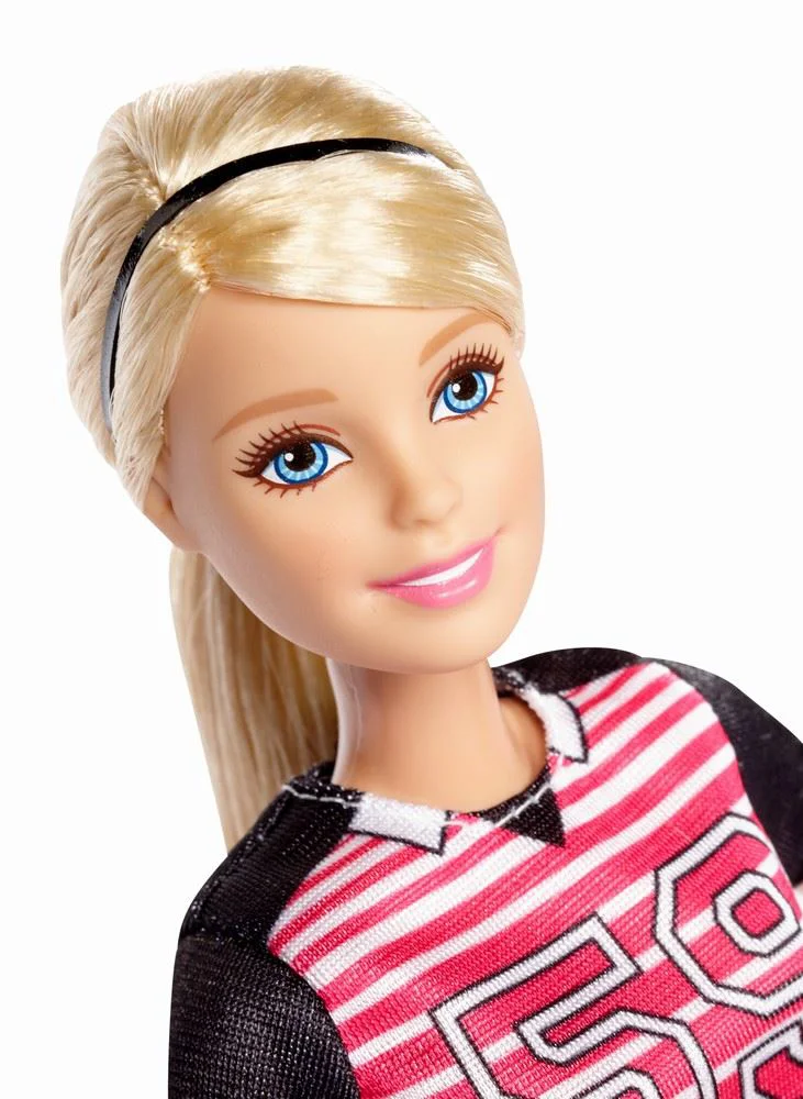 Papusa Barbie Sporturi active foto