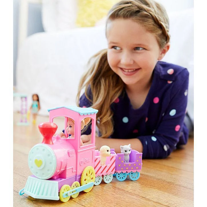 Papusa Barbie cu trenul Choo-Choo foto
