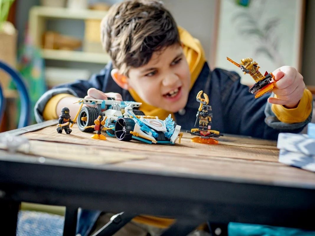 Set de constructie Lego Ninjago Masina de curse a lui Zane, 307 el. foto