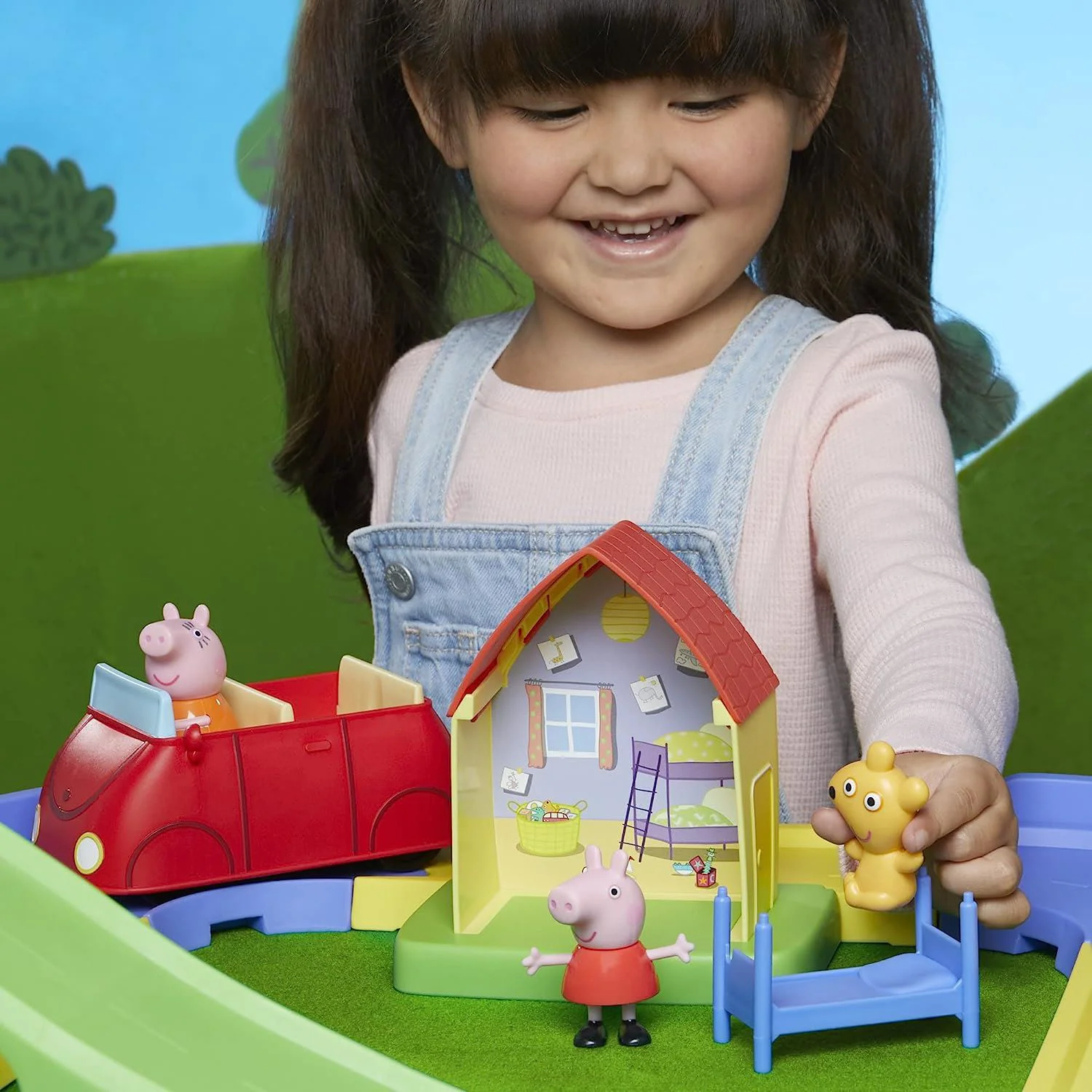 Set de joaca Peppa Pig All Around Peppa's Town Set