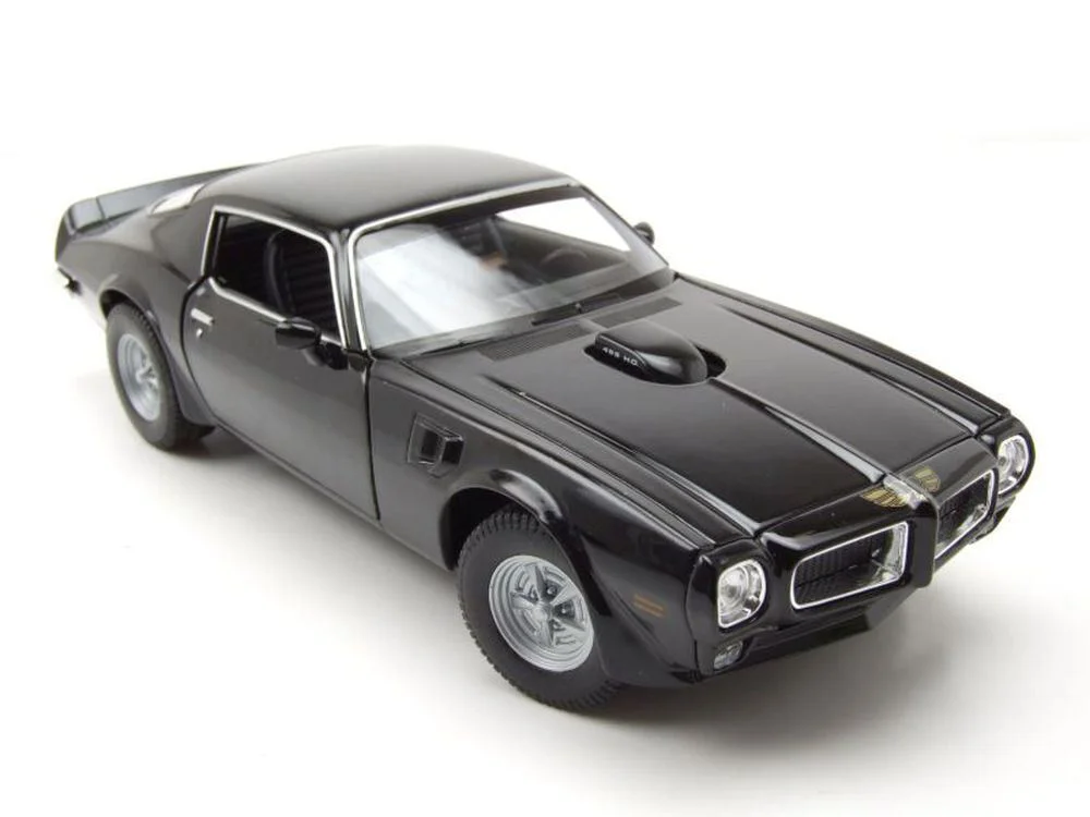 Masina din metal Welly Pontiac Firebird Trans AM, 1:24