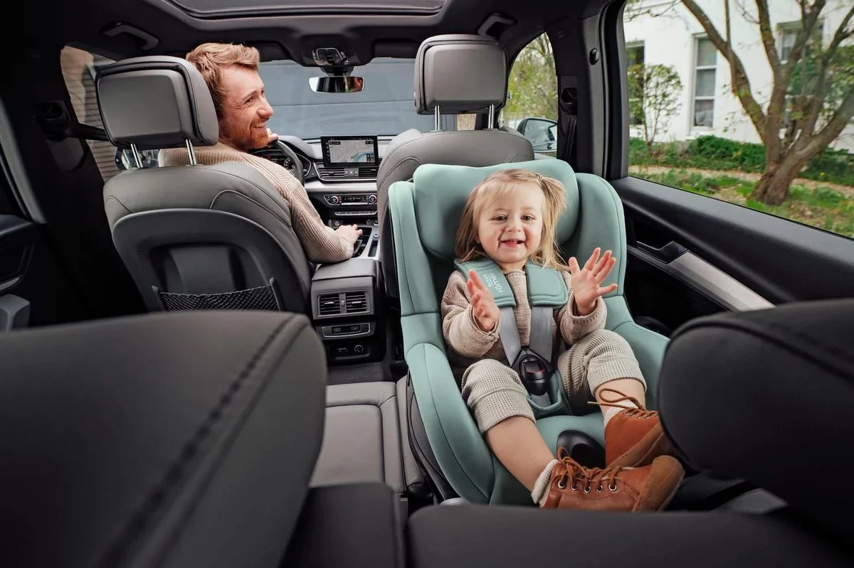 Scaun auto Britax Dualfix Vario Base 5Z Space Black foto